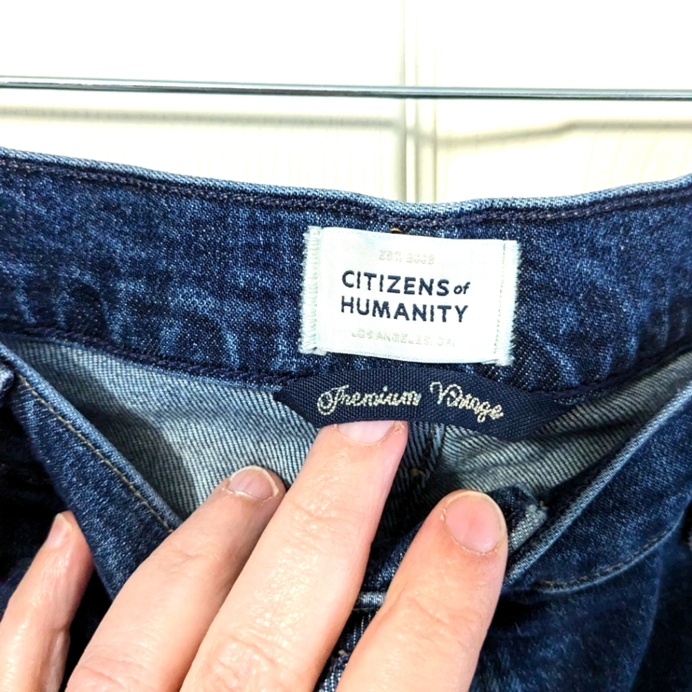 Citizens of Humanity Cropped Jeans 33
